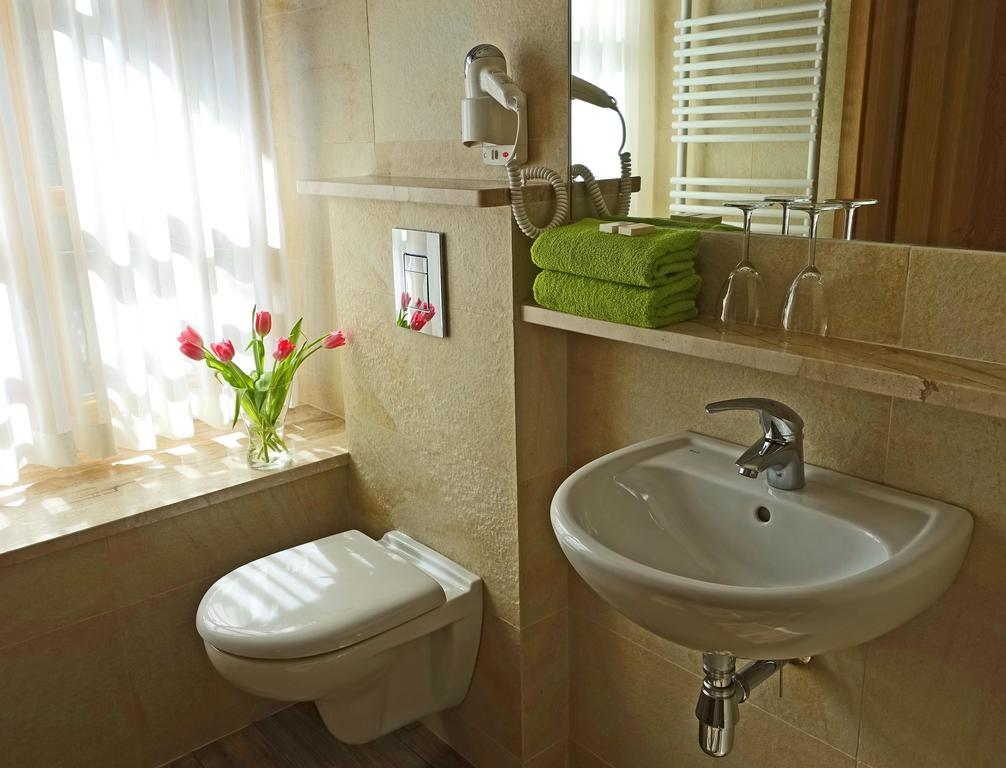 Triple Room,435331881:JPEG